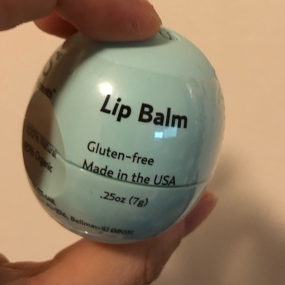 Eos lipbalm - Picture 2 of 3